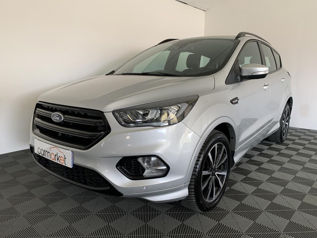 FORD-KUGA-ST-Line Flexfuel 150 BVA *ATTELAGE*